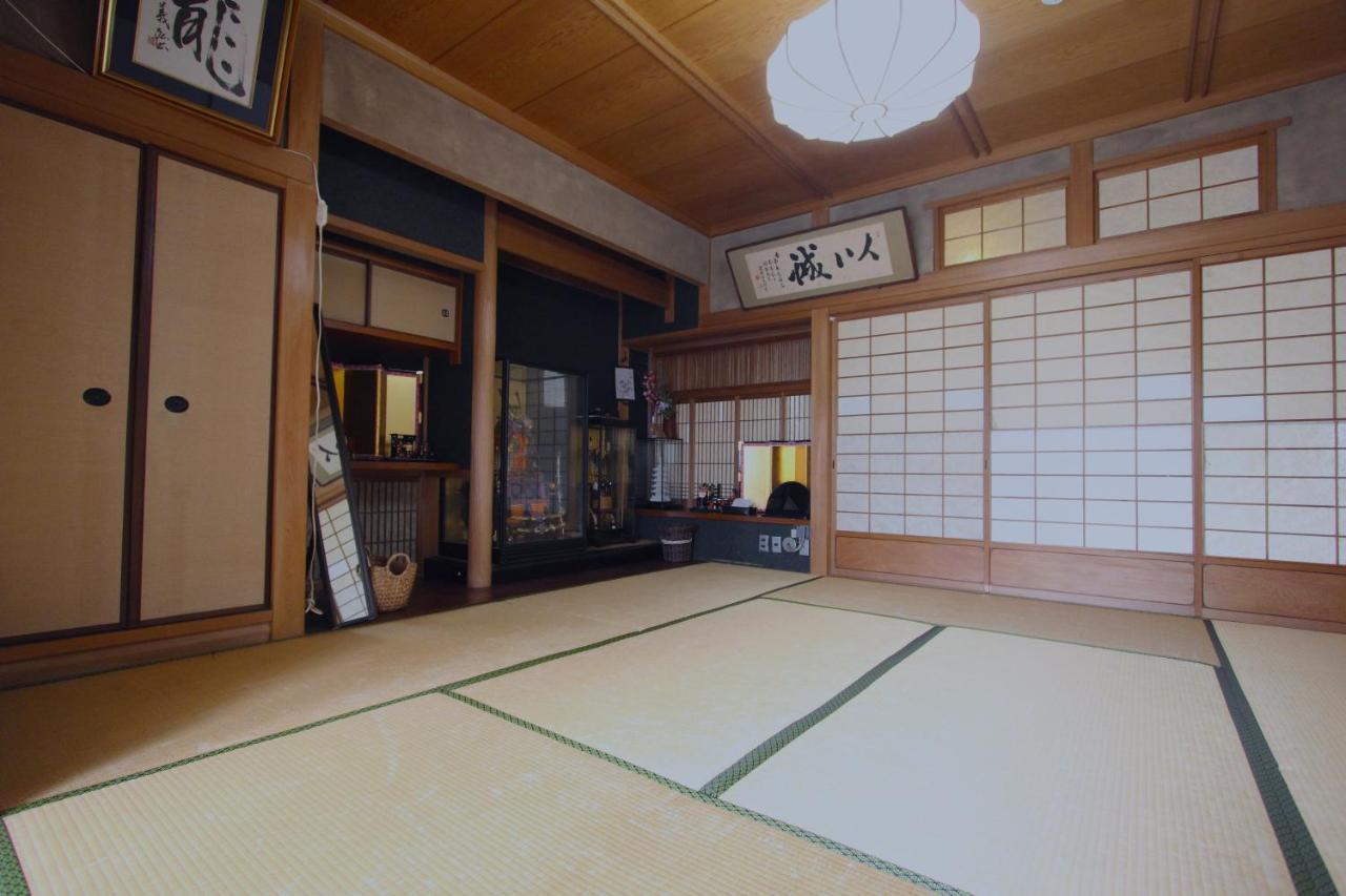 I Traditional Guest house *
